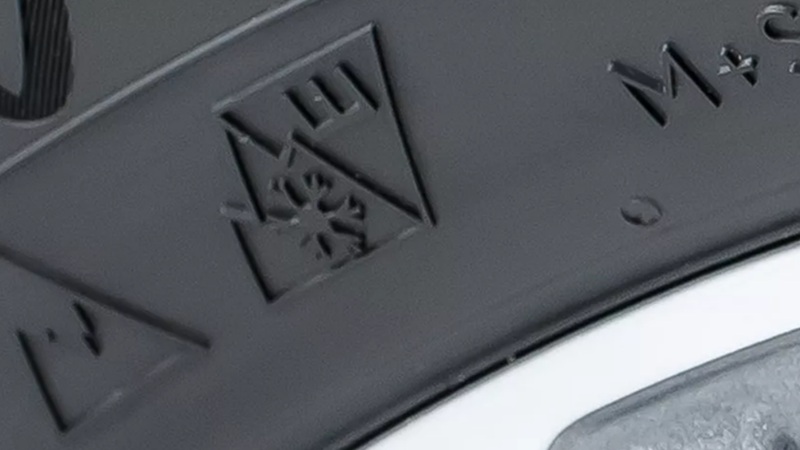 Зимние шипованные шины стали выпускаться с новой маркировкой