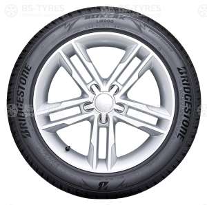 Bridgestone Blizzak LM005 275/50 R20 113V