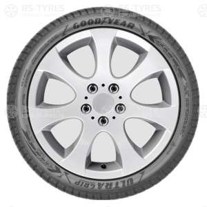 Goodyear Ultra Grip Performance SUV 245/50 R20 105V