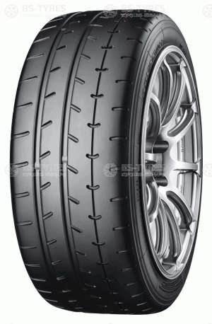 Yokohama Advan A052 225/40 R18 92Y